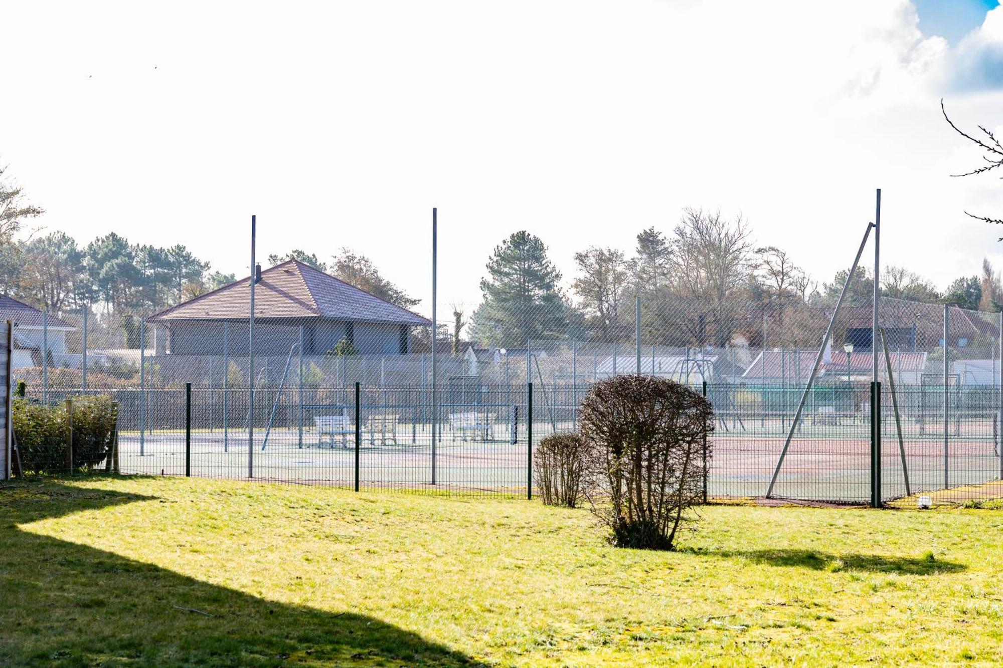 Apartment Grand Jardin Attenant Tennis, Mini Golf, Sauna, Petanque